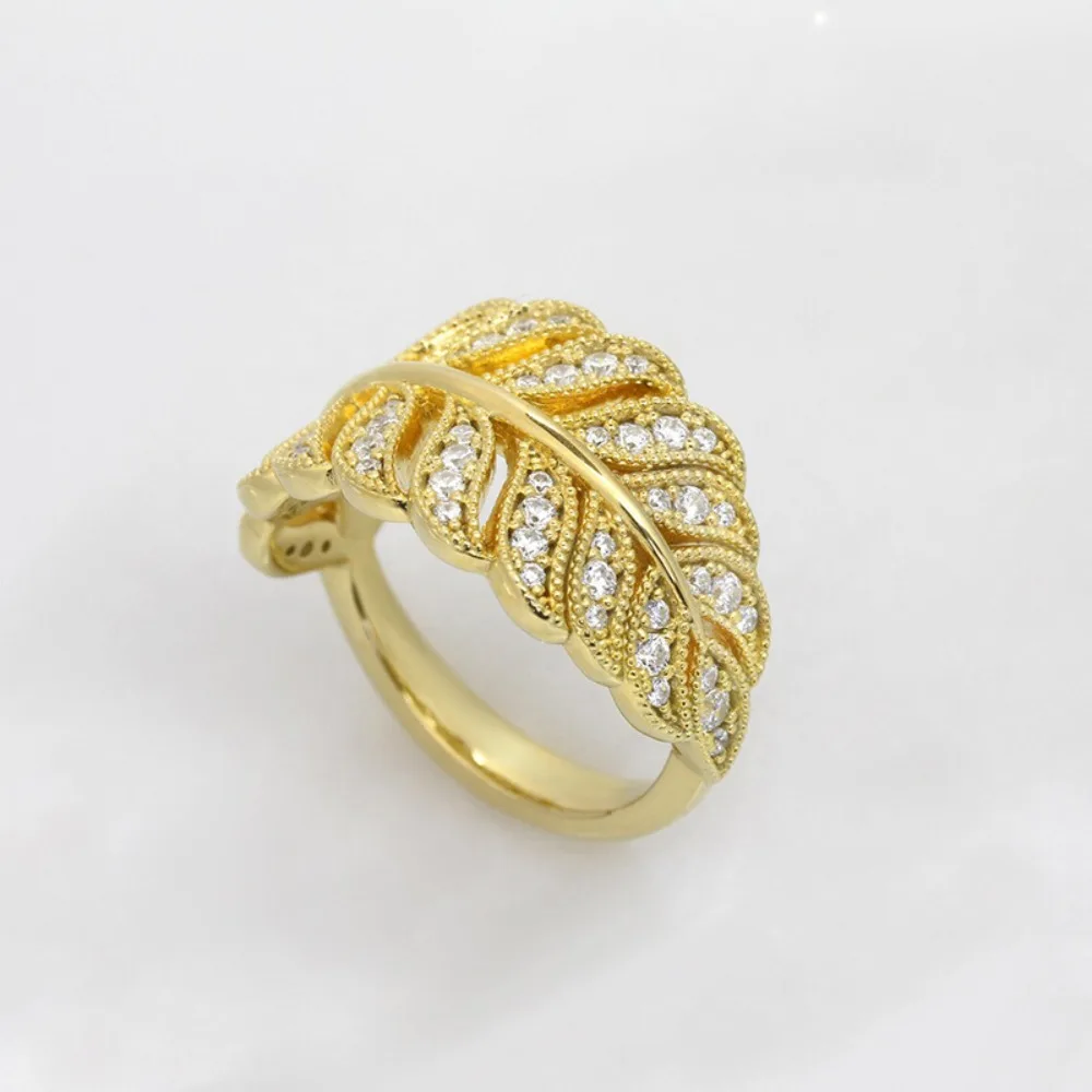 Luxury Temperament Micro-inlay 5A Zircon Hollow Leaf Feather Finger Rings for Women Stainless Steel No Fading Jewelry Accessory