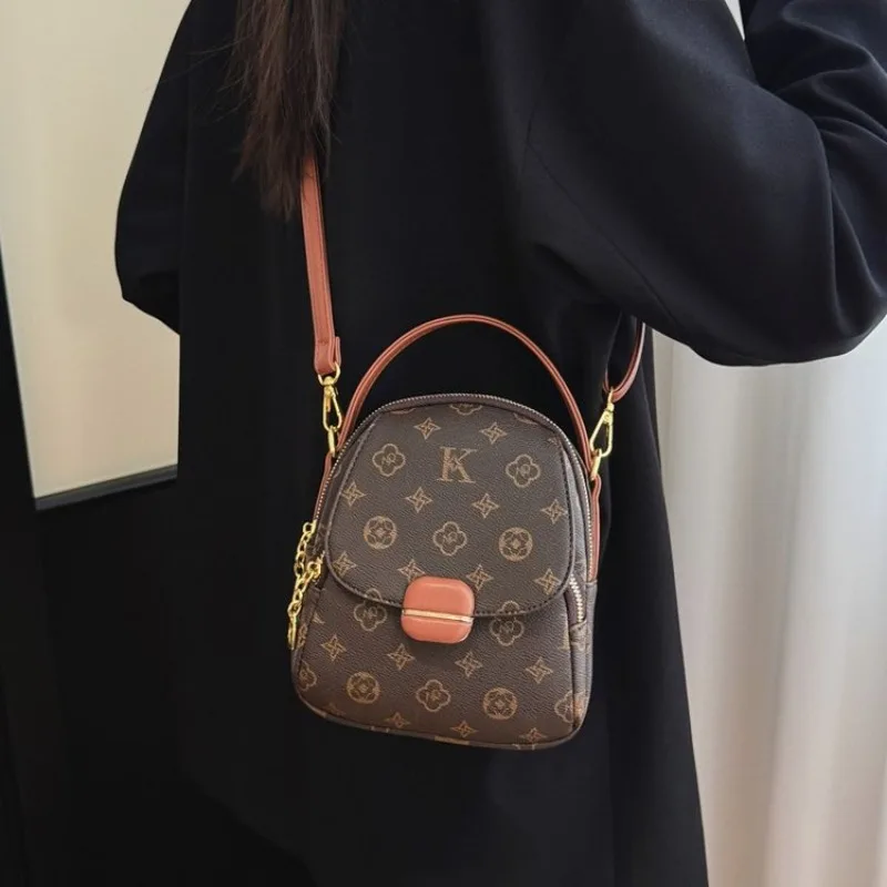 High-End Diaper Bag Trendy Letter Logo Tote Casual Business Shoulder Bag Unique Elegant Leather For Party Or Shopping - view 2