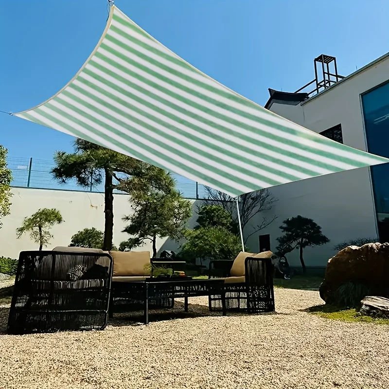 شبكة مظلة خارجية على مستوى الدخول: قماش المظلة هذا مناسب للمستخدمين الذين يشتريون لأول مرة أو المحدودة [الميزانية/الضرور/الإلخ. - يعتمد على السباق]