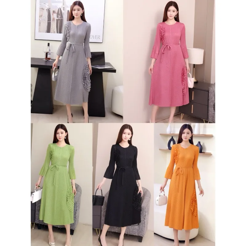 

Miyake Pleated 2026 Spring and Autumn Large Size Dress Fashion Fish Scale Pleated Elegant Solid Color Loose Women's Long Dresses