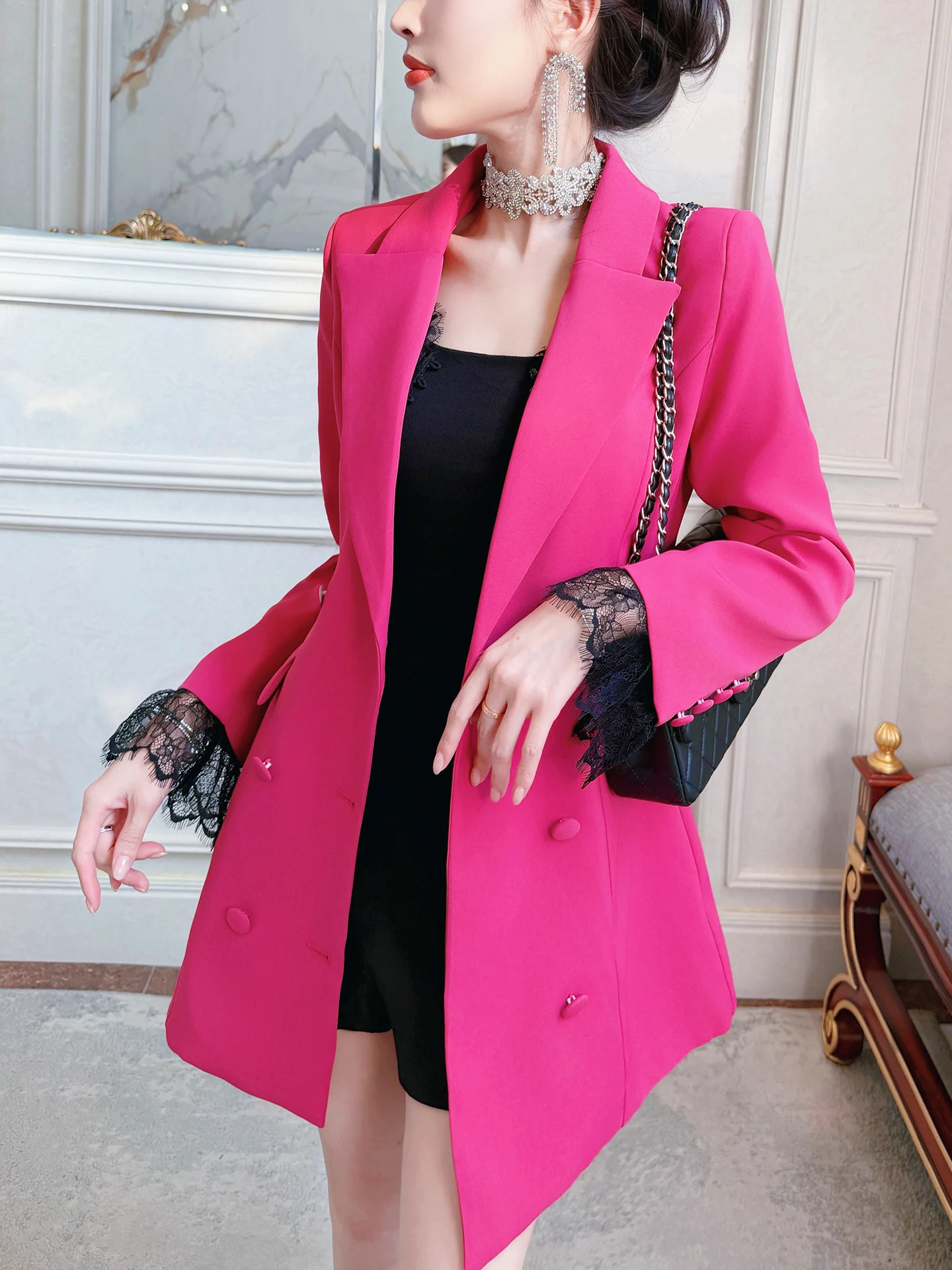 

Miss Fly 2026 Korean Sle Lace Splicing Suit Jaet Double Row Button Waist Cinching Versatile Fake Two-Piece Suit Women's F...