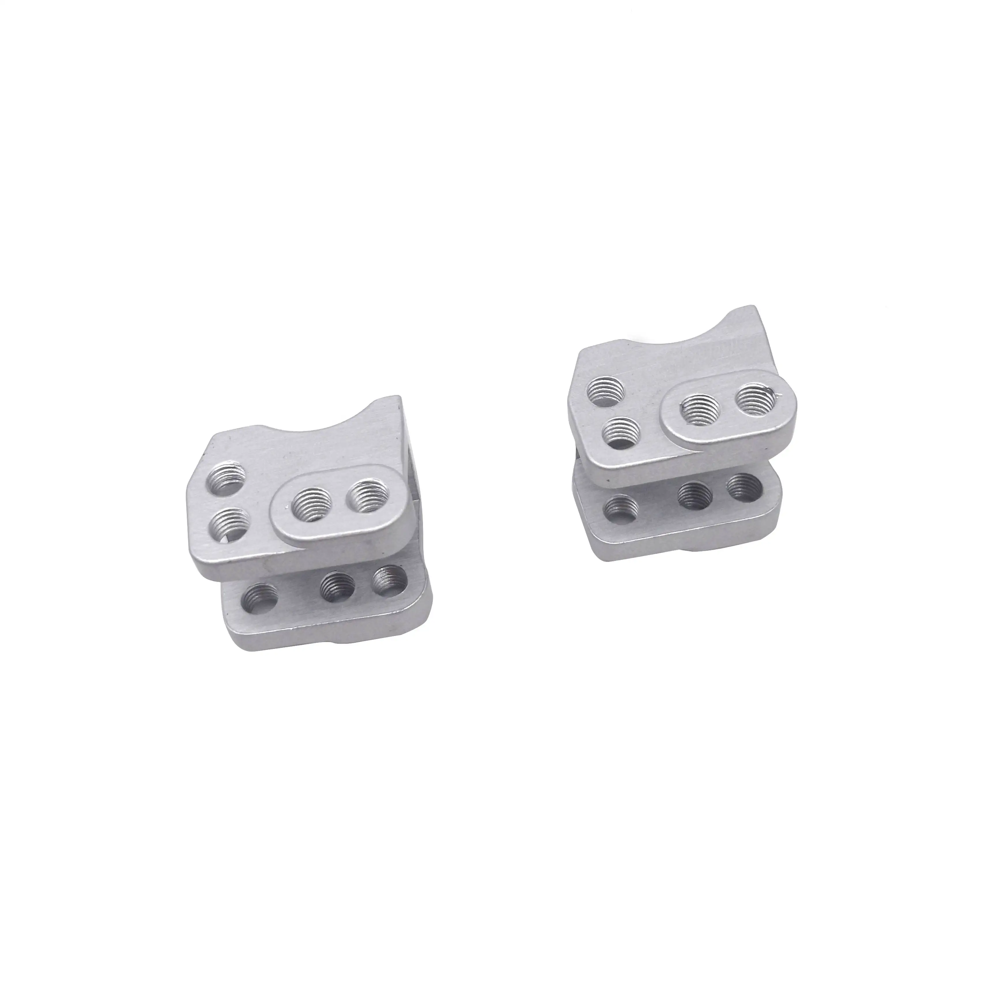 2 Stuks Cnc Aluminium Voor Achter Onderste Schokkoppeling Koppeling Mount Voor Rc 1/10 Rock Auto Axiale SCX10-II 90046 90047 Ar44 As, Rood