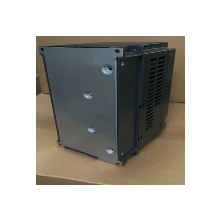 

Оригинальный оригинальный преобразователь частоты VFD11AMH21ANSAA VFD1A6MH23ANSAA VFD2A8MH23ANSAA