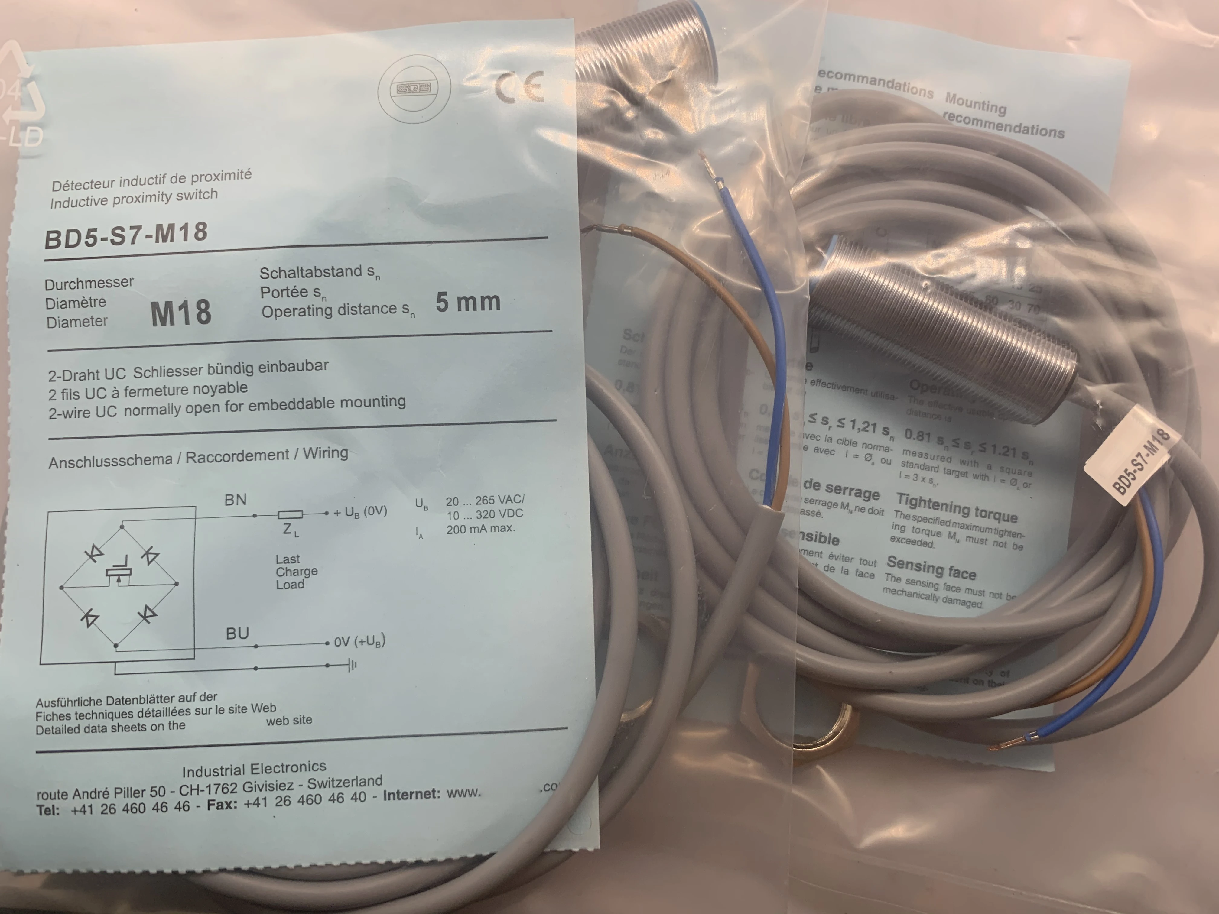 

Brand New Proximity Switch BD5-H1-M18-2MT-230 BD5-H3-M18-2MT-230 Sensor, One-year Warranty