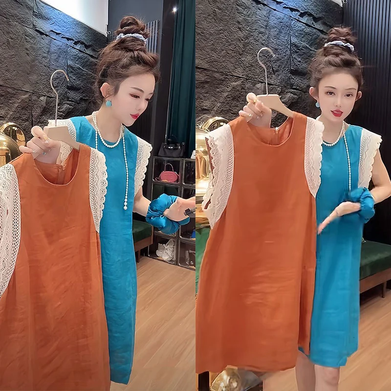 Retro Age Reducing Little Flying Sleeve Dress for Women's Summer 2025 New Fashion Lace Splicing Loose Tank Top Skirt