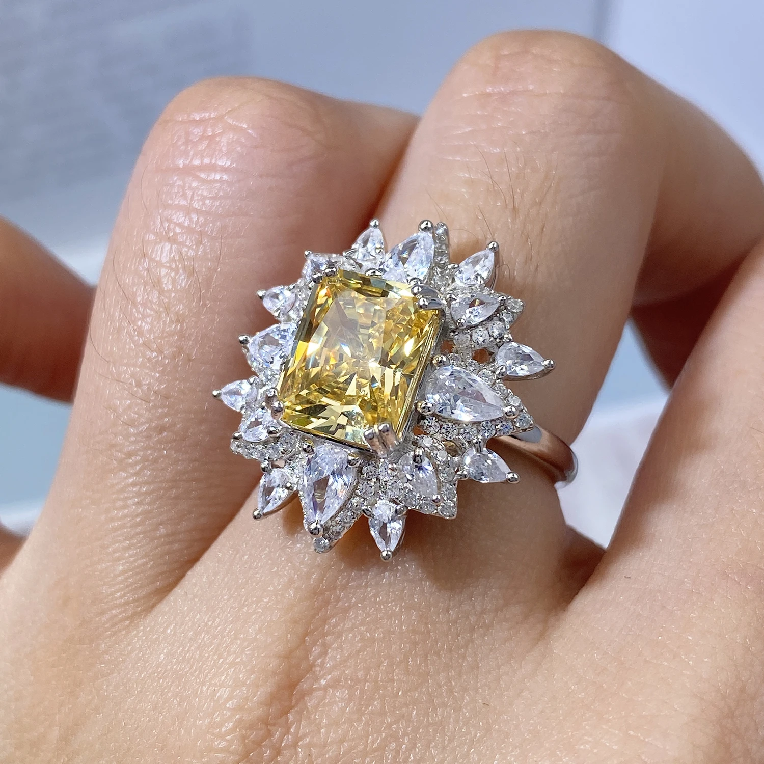 

SILE 7ct High Carbon Diamond CZ Rings For Women 100% 925 Sterling Silver Luxury Wedding Engagement Bridal Ring Fine Jewelry Gift