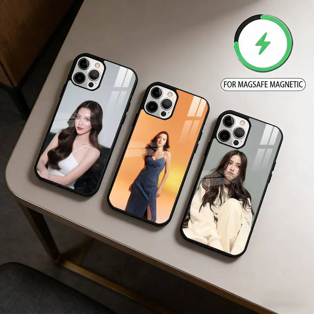 

Actor B-Baifern P-Pimchanok Phone Case For iPhone17,16,15,14,13,12,11 Plus,Pro Max Magnetic For Magsafe Wireless Charging