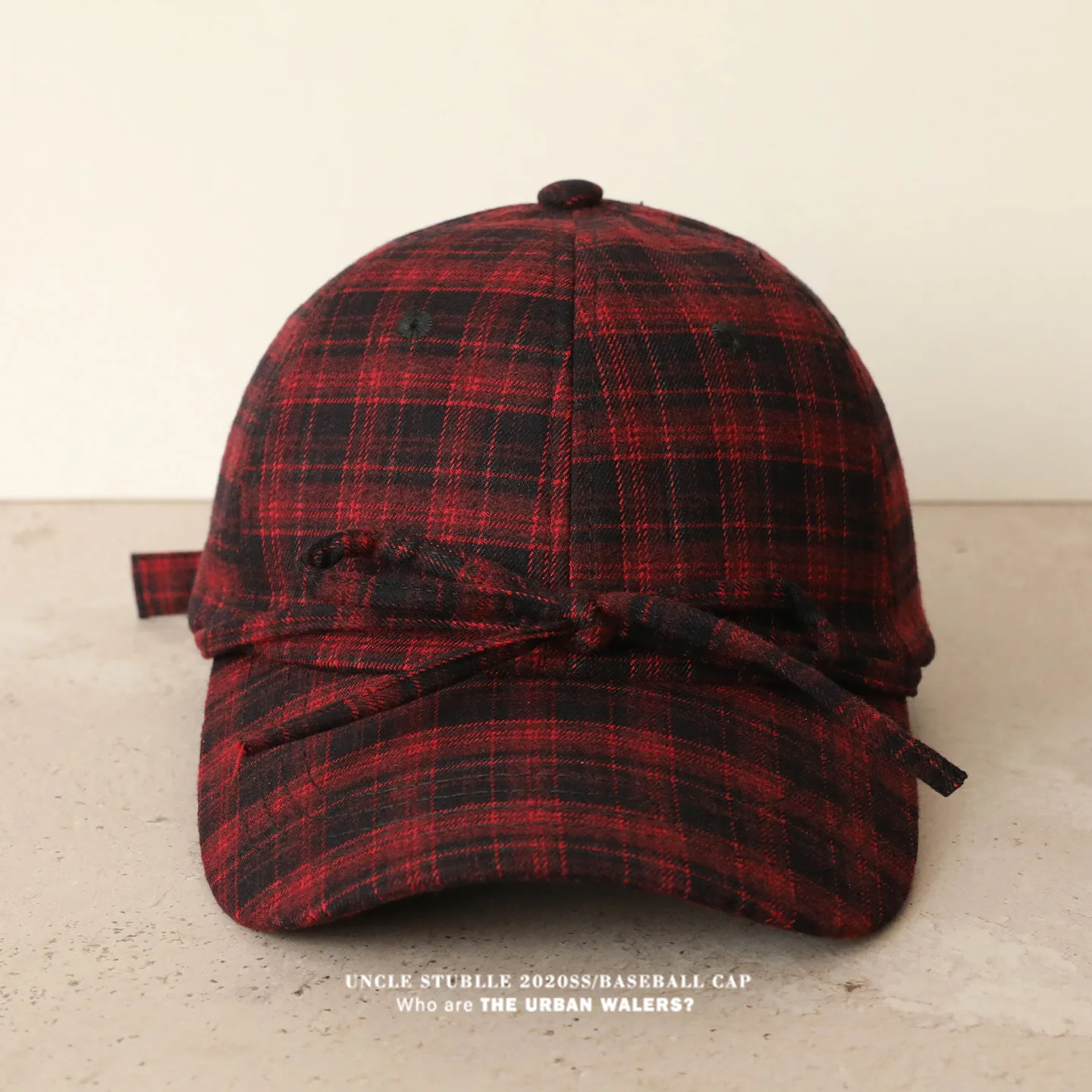 

Autumn Winter Wool Tartan Baseball Cap for Women Vintage Bow Visor Cap Preppy Versatile Design Flatters the Face Small-Face Effe