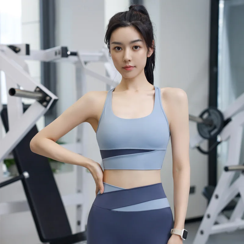 

Женский спортивный бюстгальтер пуш-ап, противоударный, противопровисающий, телесный, фитнес-жилет, красивый дизайн спины для бега, весна-лето, новый стиль