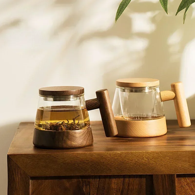 High-value glass teacups are separated from water and tea, and Japanese office simple creative magnetic cups.