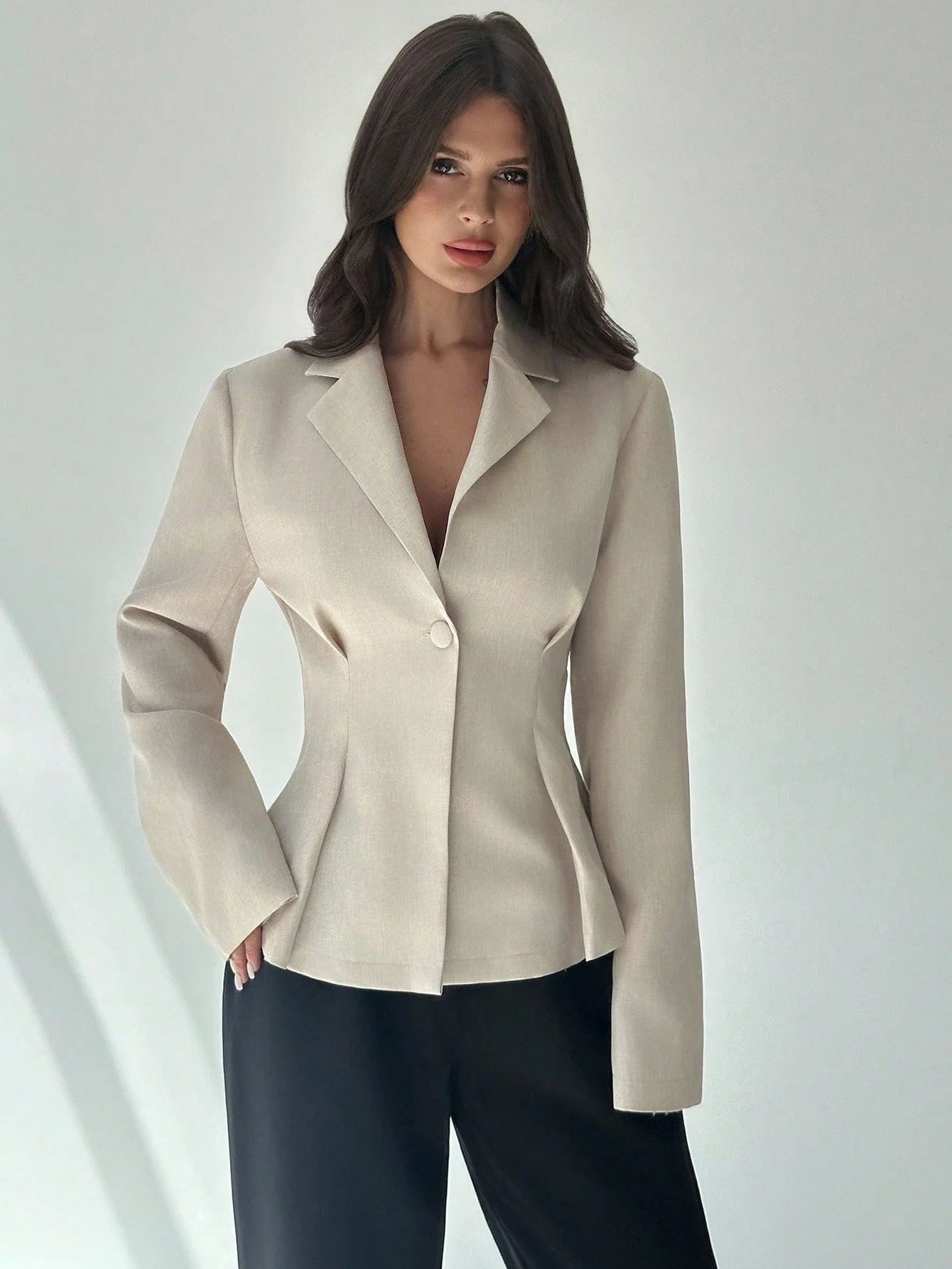 

Spring and Autumn new fashionable European and American style single button solid color suit jacket