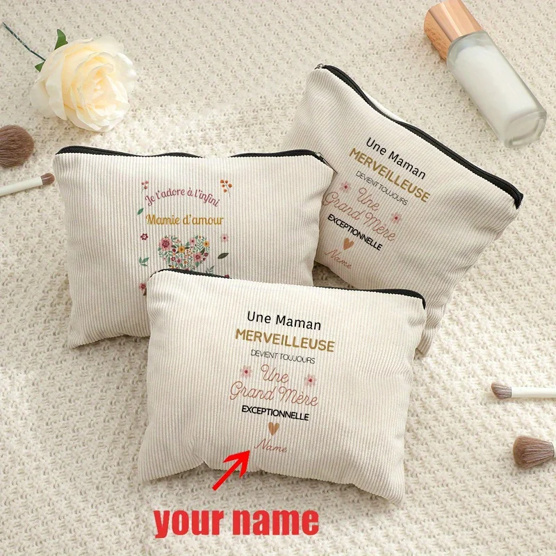 Personalized Floral Heart Design Women's Clutch Bag - Beige Polyester Zipper Purse with "Merci Maman" Appreciation Storage Bag