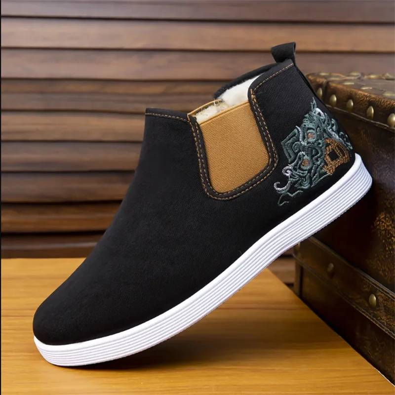 Men's Cloth Shoes Velvet Warm Winter Non-slip Shoe Embroidery Cotton Shoes Soft Soles Sneakers Soft Bottom Flat Shoes Men Shoe