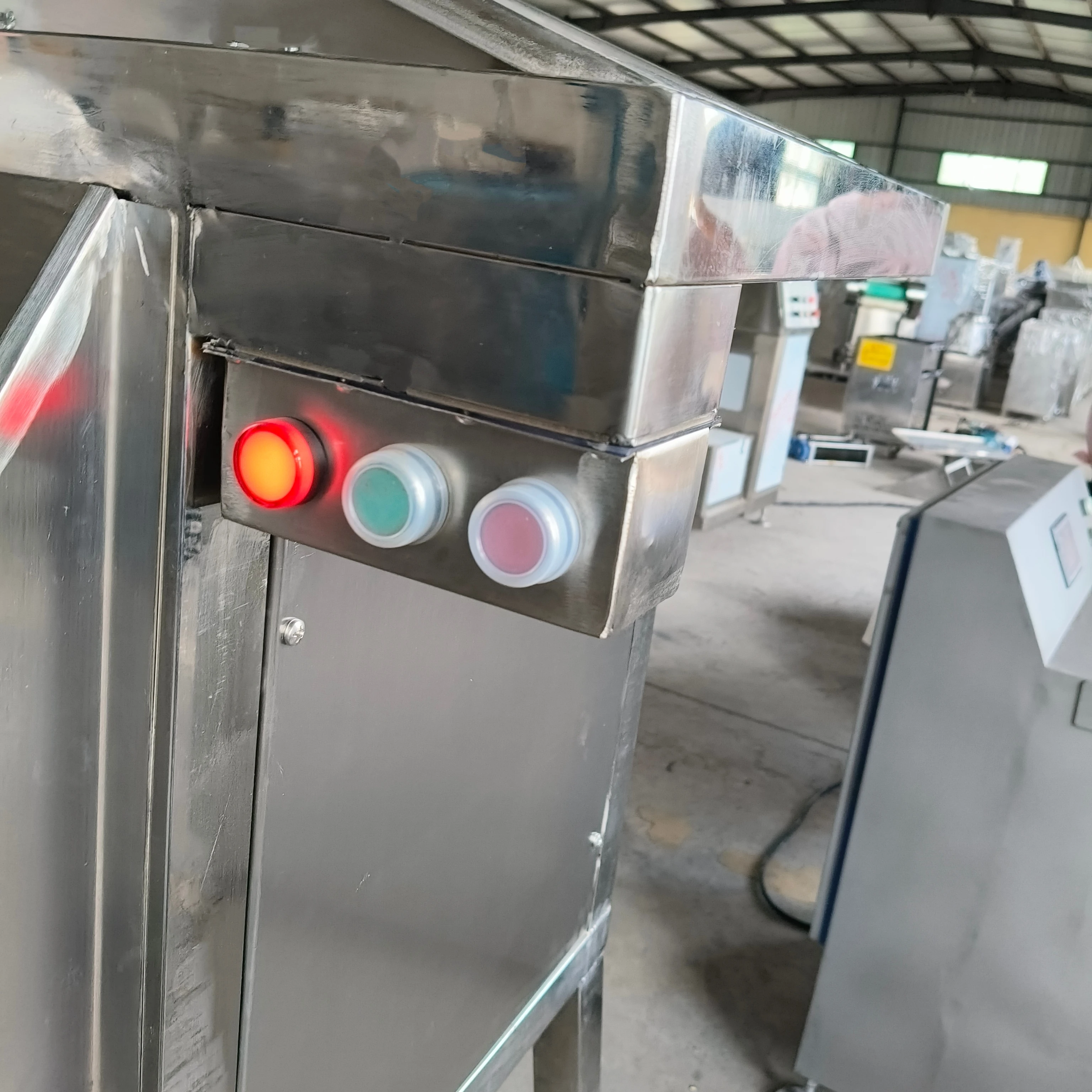 Plantaardige kubusvormige snijmachine voor aardappelen, tomaten, uien, efficiënte snijder