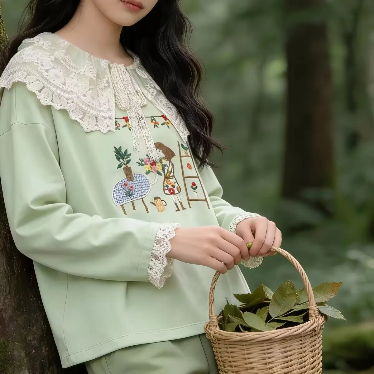 

Женская повседневная блузка с длинным рукавом в японском стиле Sweet Lolita Mori Girl, с кружевной вышивкой, хлопковая, весенняя, пуловер