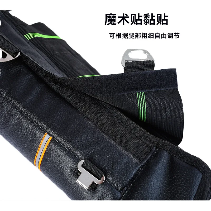 Motorrad-Knies chützer halten sich im Winter warm