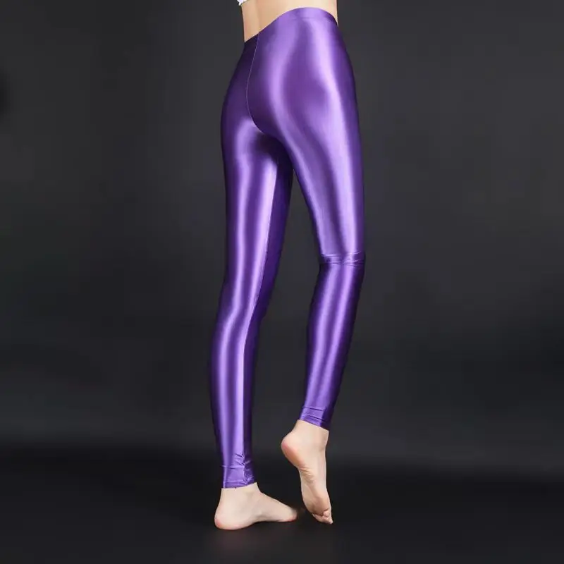 Leggings con purpurina ligera de poliéster estilo euroamericano, cintura elástica púrpura, pantalones informales ajustados y brillantes de nueve puntos