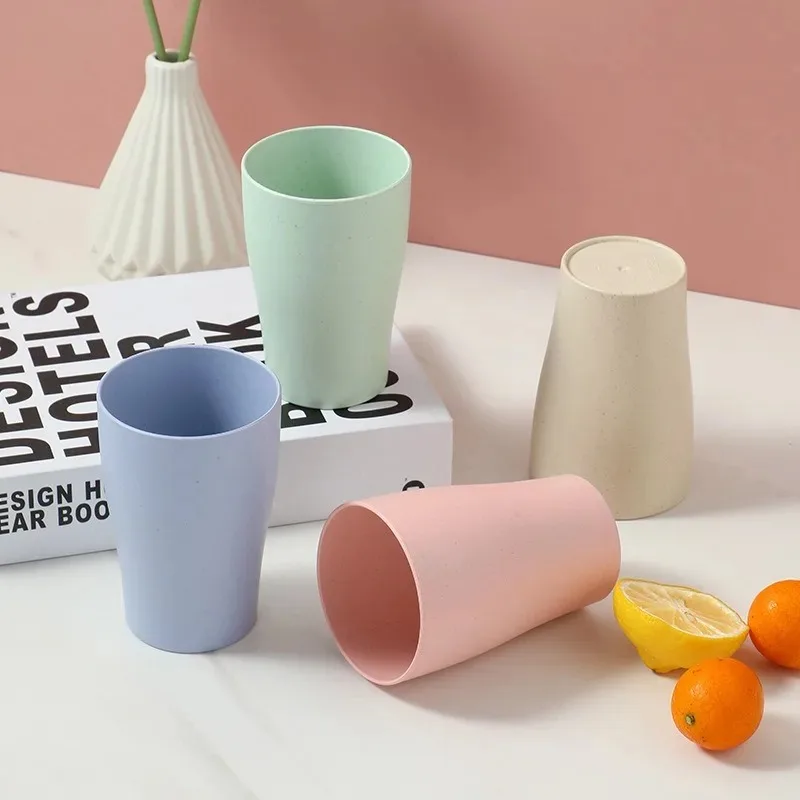 

Набор из 4-х портативных стаканов из пшеничной соломы: для питья, мытья, простой бытовой пластиковый стакан, устойчивый к падениям, для зубных щеток