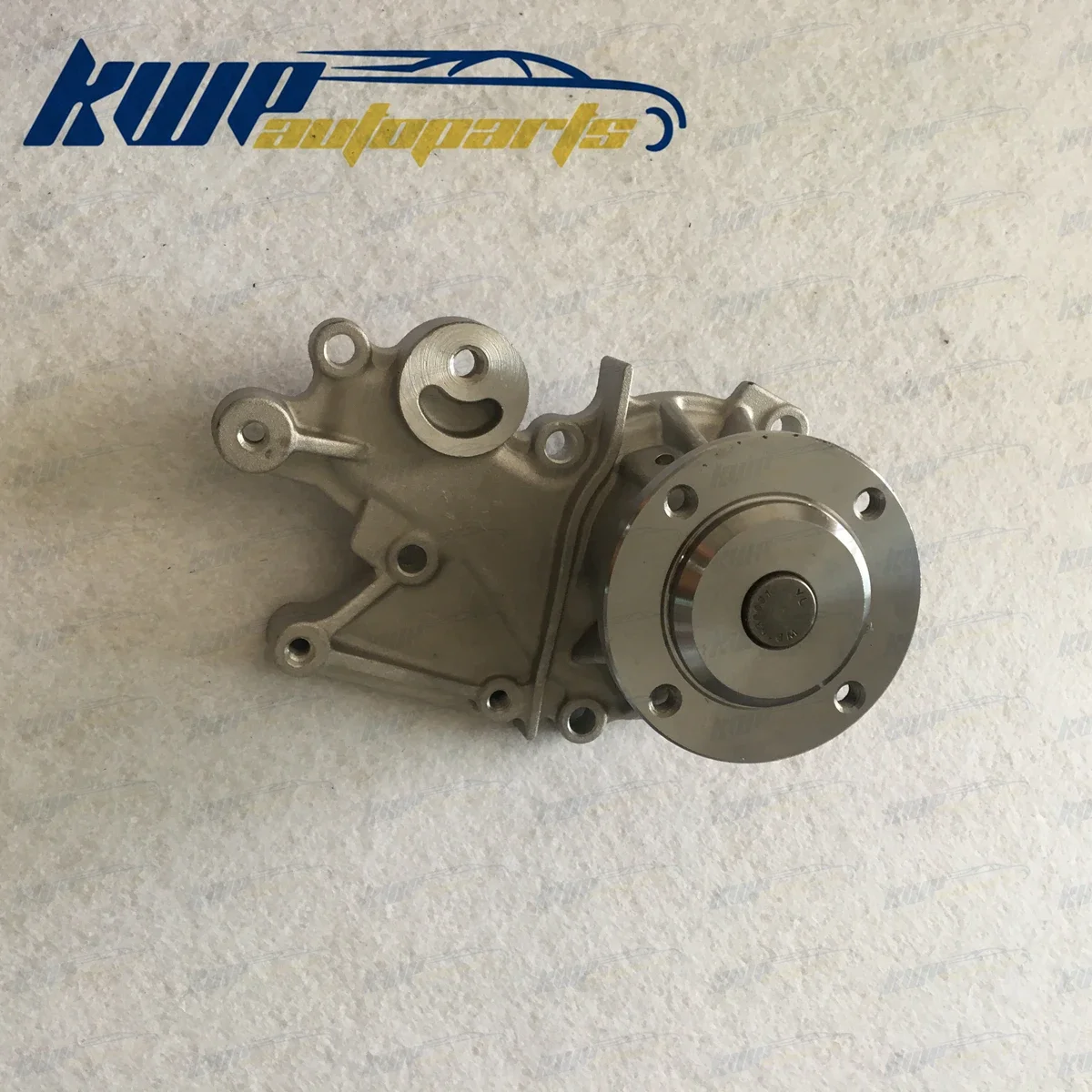 مضخة مياه لسيارة شيفروليه مترو جيو مترو سوزوكي 1.0L L3 1.3L L4 GWS-15A WP8006 G13A G13B SW413 #3