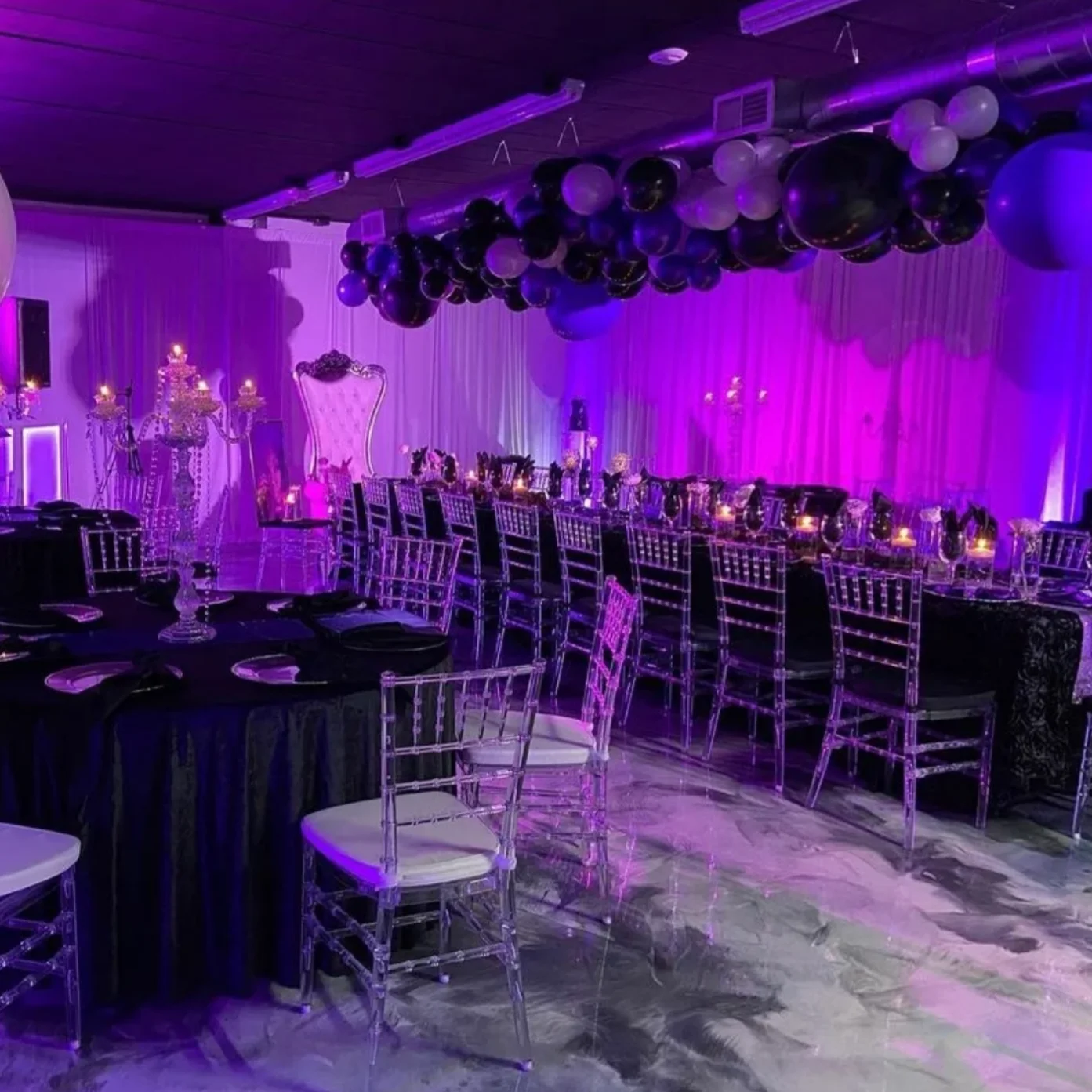 24pcs)Acrylic Transparent Crown Chiavari Crystal Dining Chairs for Wedding