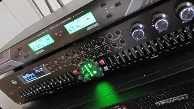 

FP20000Q Профессиональный 4-канальный усилитель мощности 20000 Вт класса TD для системы сабвуфера