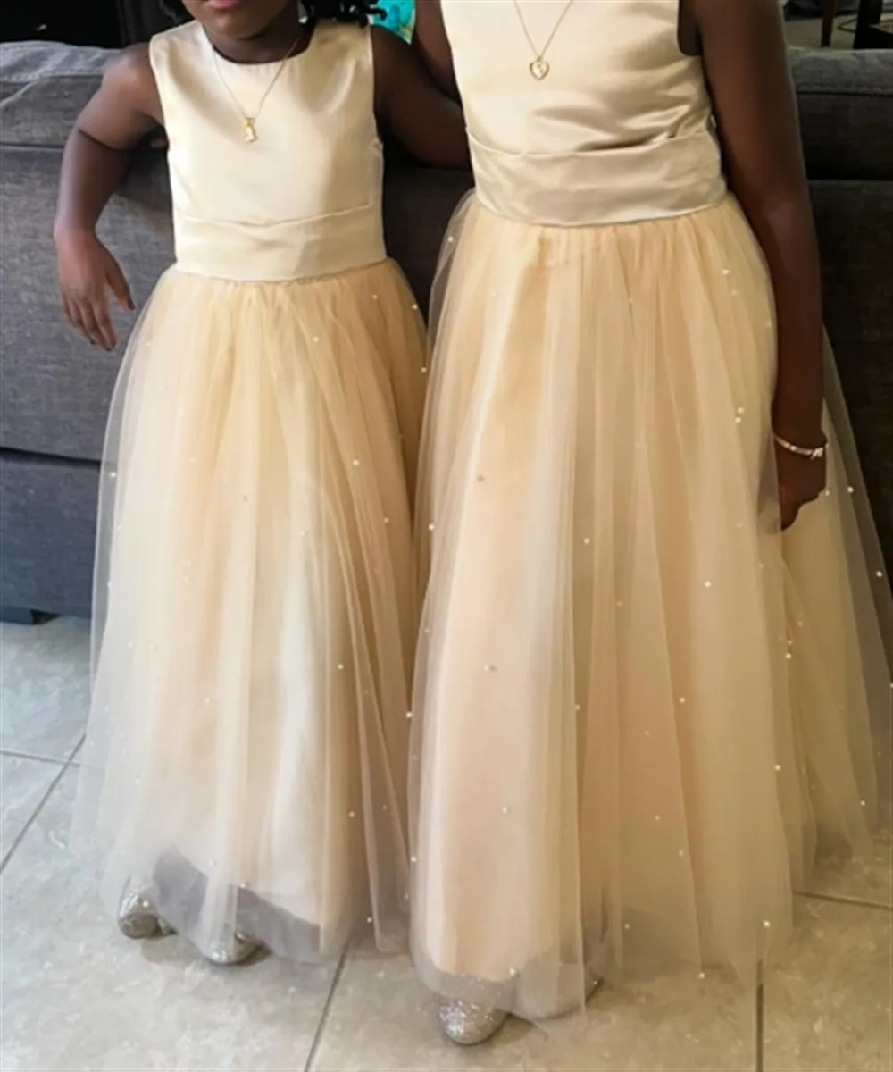 Lovely Flower Girl Dress for Wedding Pearls with Bow-Knot Belt Kids Princess Communion Pageant Ball Gown Customized
