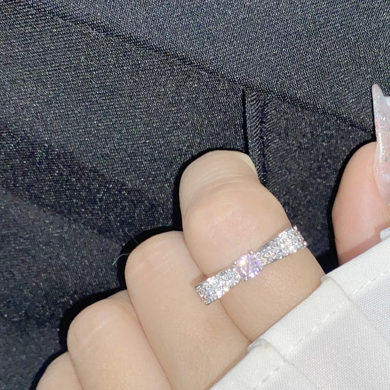 

MDLFES Mo!ssan Diamond Style Hong Kong Style Girls' Butterfly Ring 18K Plated High Carbon Ribbon Diamond Designs