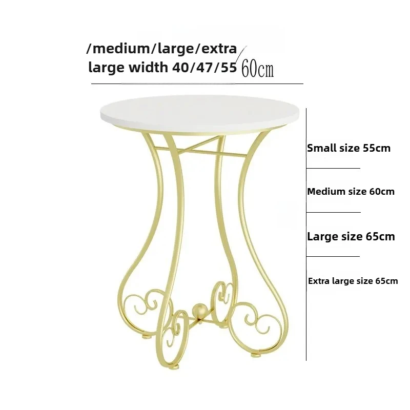 طاولة جانبية من الحديد بسيطة، طاولة قهوة مستديرة صغيرة، شرفة غرفة نوم، طاولة نهاية جمالية حديثة، سطح مكتب خشبي