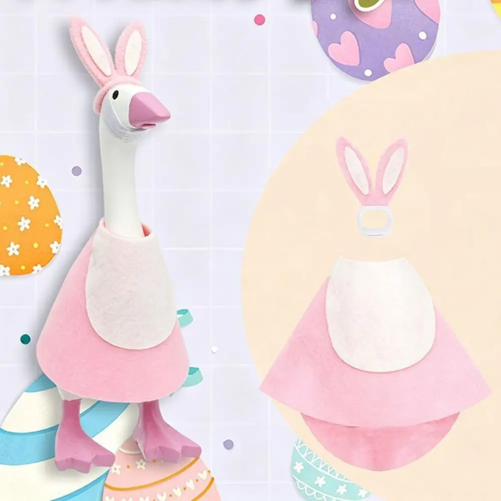 Fabric Goose Statue 7-Inch With Hat Pet Clothes Red And White Striped Scarf Christmas Tree Shaped Holiday Decoration Outdoor