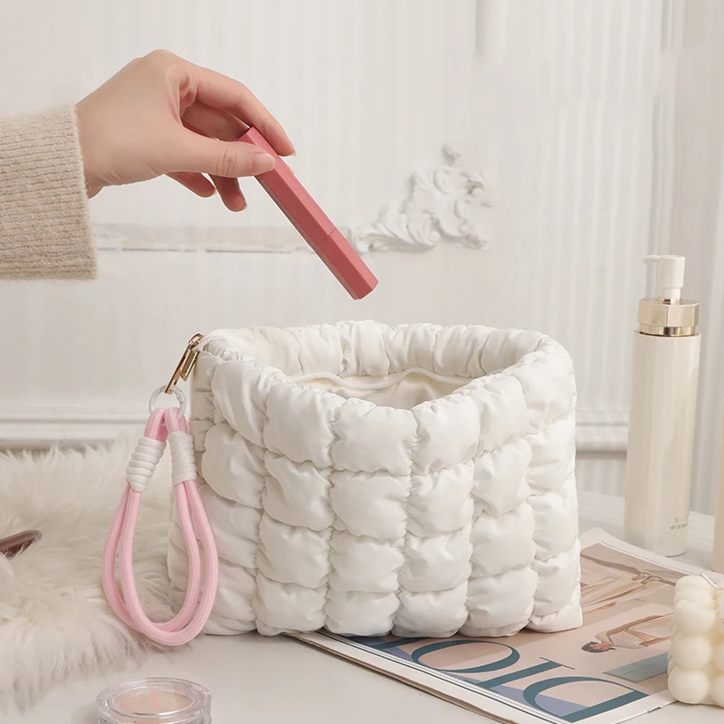 Ladies' Cosmetic Bags Cloud Solid Color Wrinkle Simple Fashionable Casual Versatile Storage Bags Large Capacity Makeup Bags