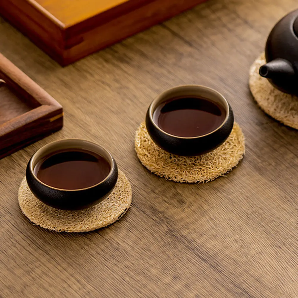

2pcs Loofah Coasters Cup Mats Heat Resistant Reusable Non Slip Pot Pad Decorative Table Mat Home Coffee Shop Gifts