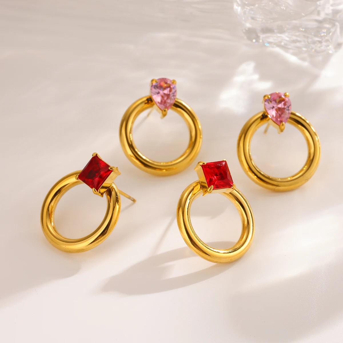 

Elegant Golden Inlaid Zircon Studs Earrings Geometric Prong Setting Stainless Steel Women's Fashion Ear Jewelry Party Daily Wear