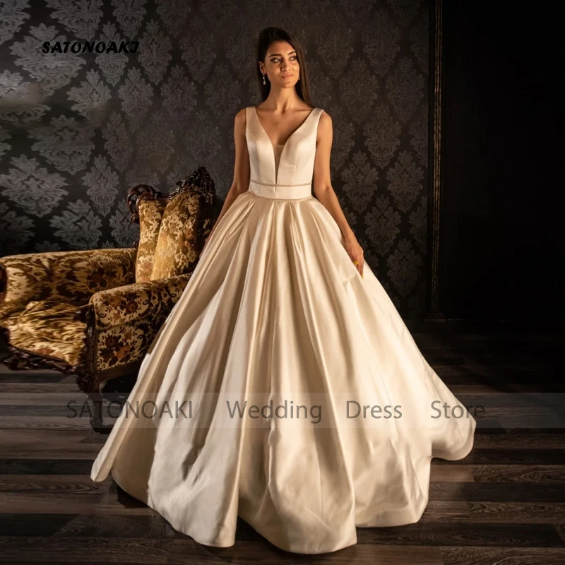 

Customized Elegant Simple Ivory Satin V-neck Wedding Dress for Bride Lace-up A-Line Princess Party Bridal Gown Vestidos De Novia