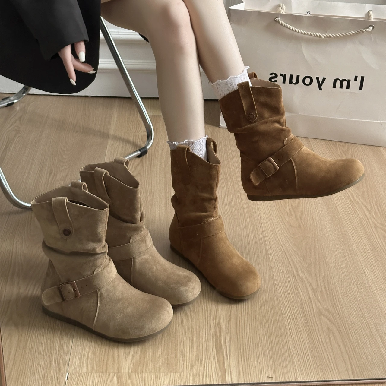 

Детские кожаные ботинки для девочек, новинка 2023 года, осень-зима, детские ботинки до середины икры, нескользящая простая детская школьная повседневная одежда на мягкой подошве