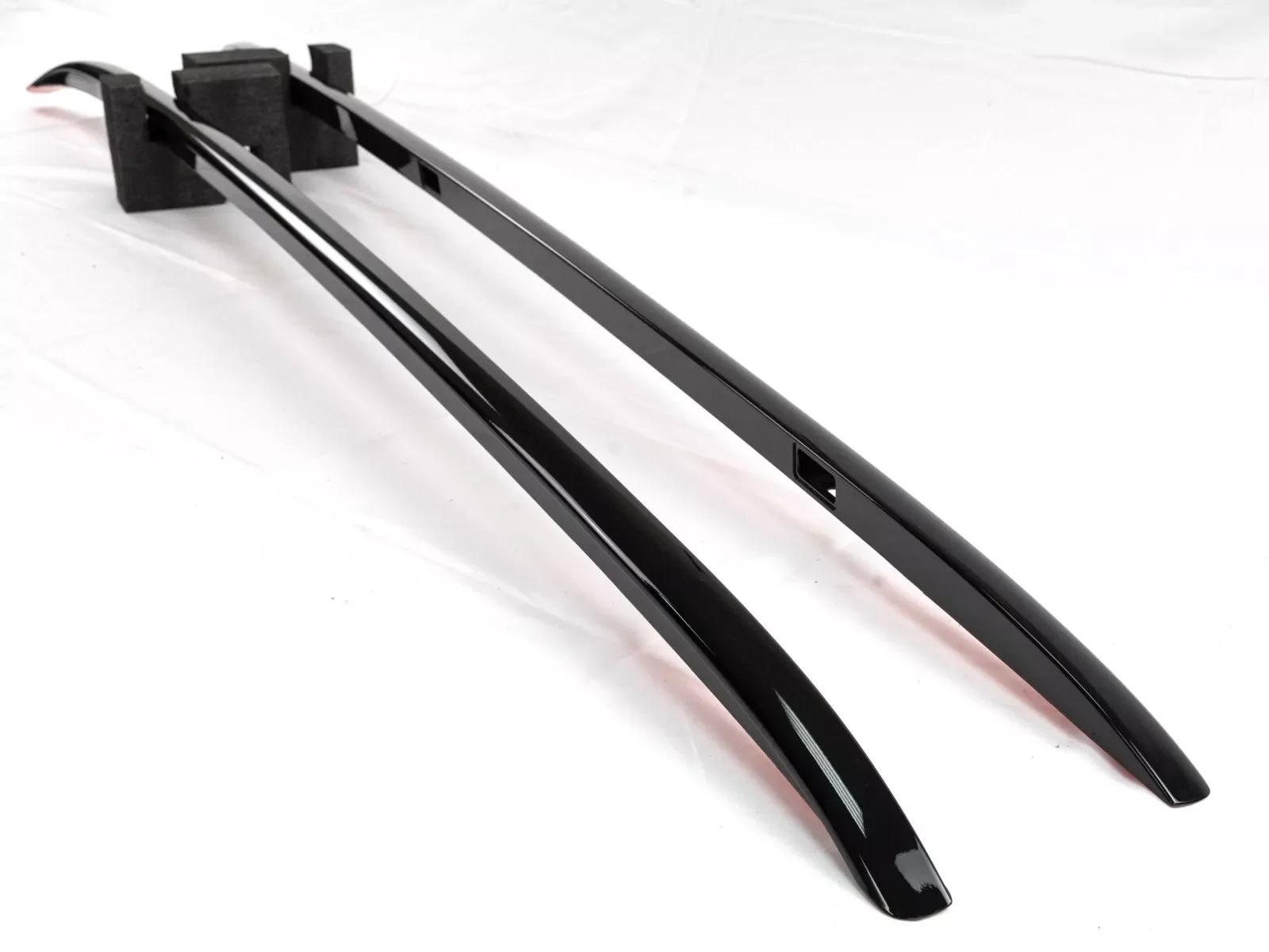 2Pcs black left right Aluminium roof rack bar rail fits for L-a-n-d R-o-v-e-r Range Rover Velar 2018-2024