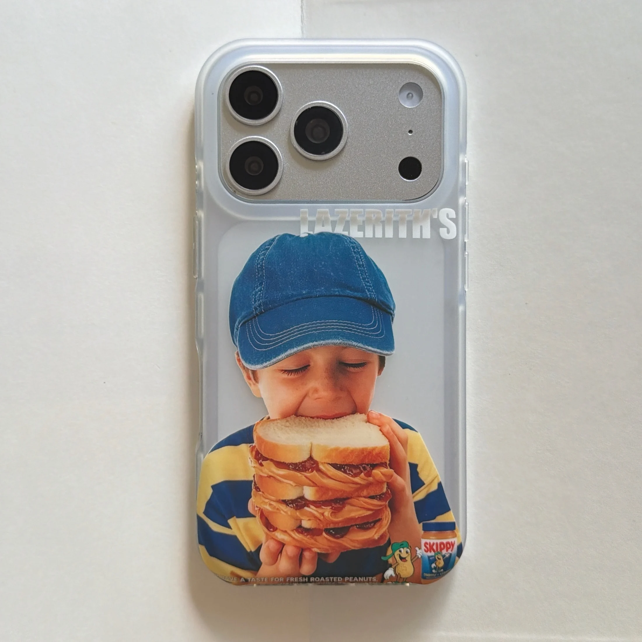 Funda Transparente para iPhone 17 16 15 14 11 12 13 Pro Max Plus con Diseño Retro Vintage de Skippy Peanut Butter Sandwich Boy de los 90