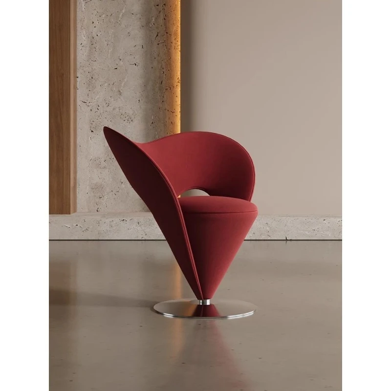 كرسي أريكة فردي فاخر خفيف على الطراز الفرنسي، مقعد مكياج نسائي على شكل قلب، كرسي أميرة كاجوال على شكل مخروطي