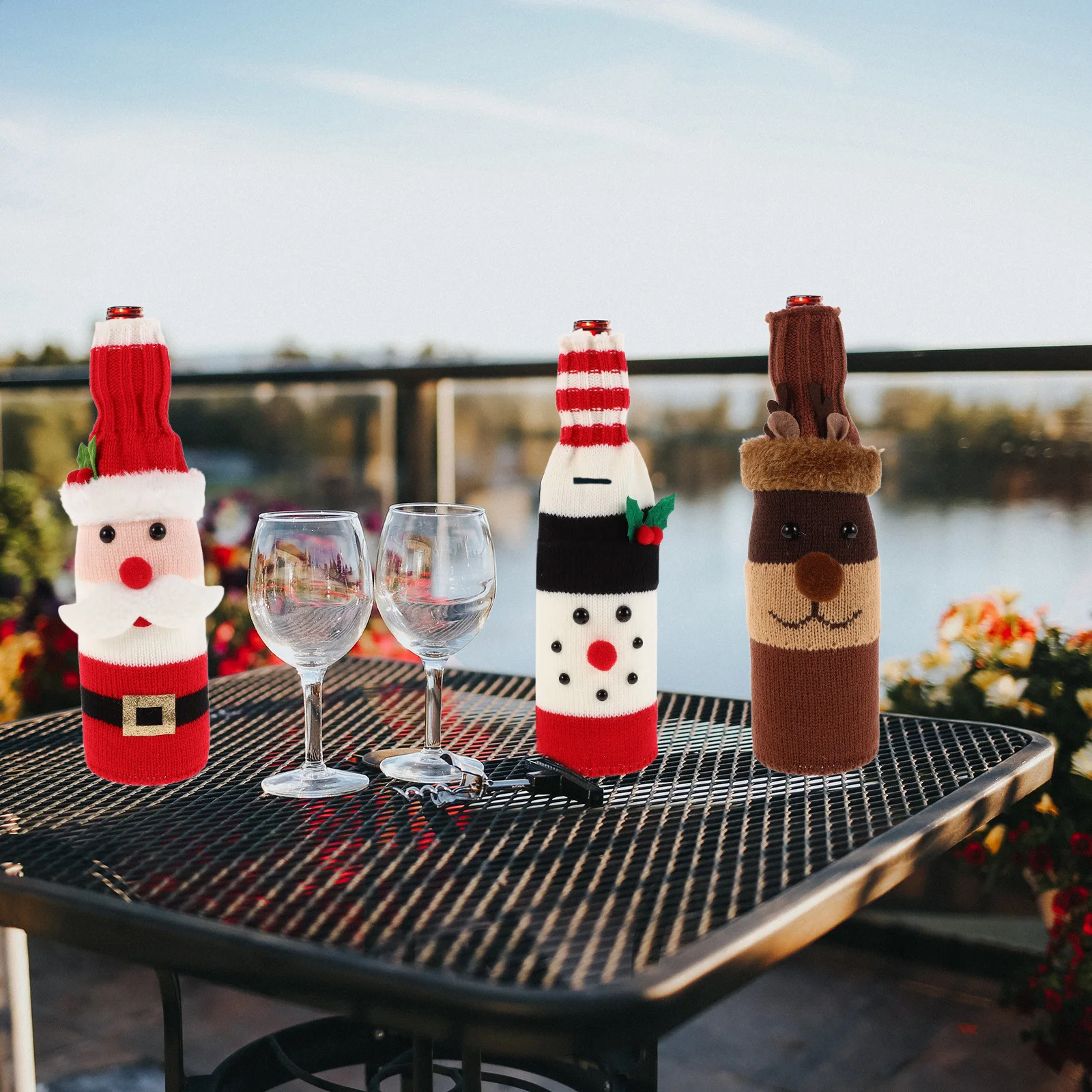 

3Pcs Holiday Wine Bottle Covers Knitted Sweater Decoration Winter Party Favors Wine Bottle Bag Snowman Santa Cover