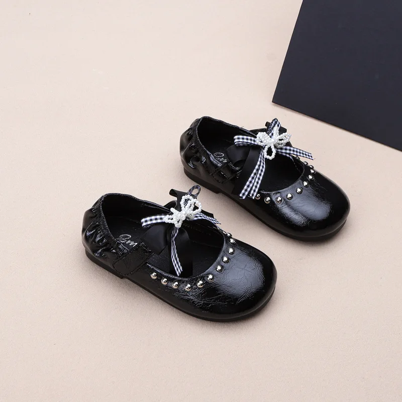 Autunno fiocco in cristallo bocca superficiale ragazza piccole scarpe in pelle bambini bambino studente principessa moda tutto-fiammifero scarpe singole antiscivolo