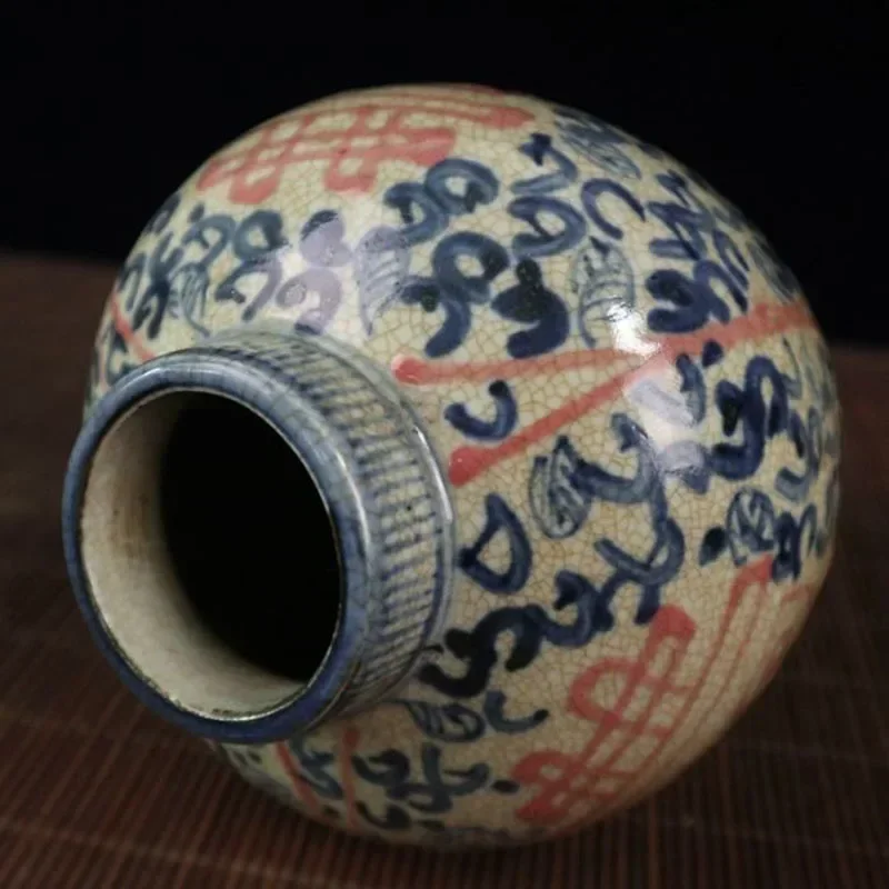 Old Chinese Blue and White Porcelain Qing Dynasty Hand Painted Jar Pot