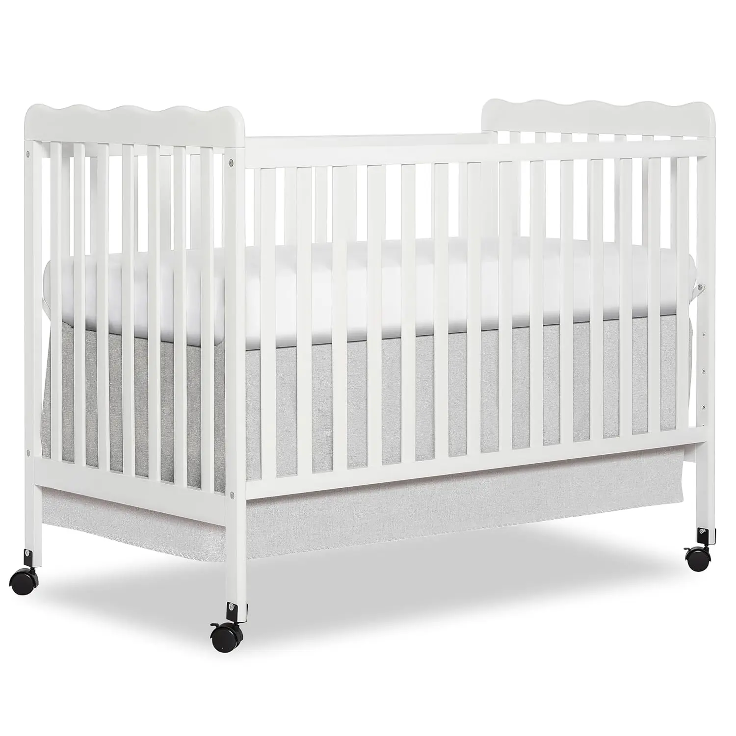 Carson Classic 3-in-1 Convertible Crib in White