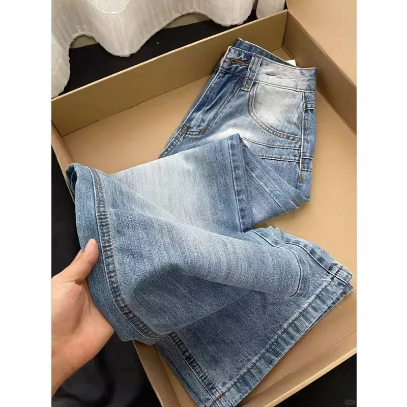 2026 Fashion Retro High Waist Jeans for Women's New Style Loose and Personalized Spicy Girl Design Washed Micro Flared Pants