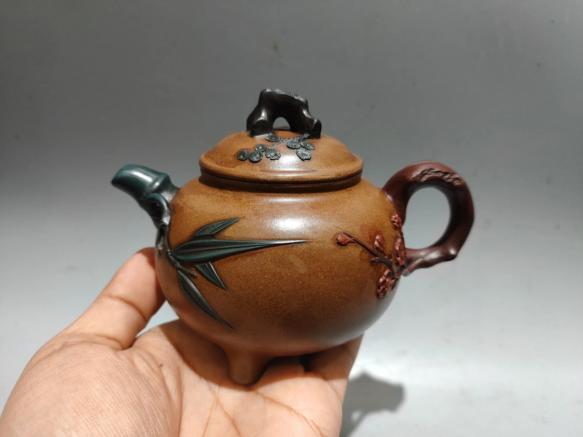 Purple teapot Yixing Purple Clay Teapot Tree root cover Plum blossom and bamboo leaf pattern Three legged pot Kettle Teapot