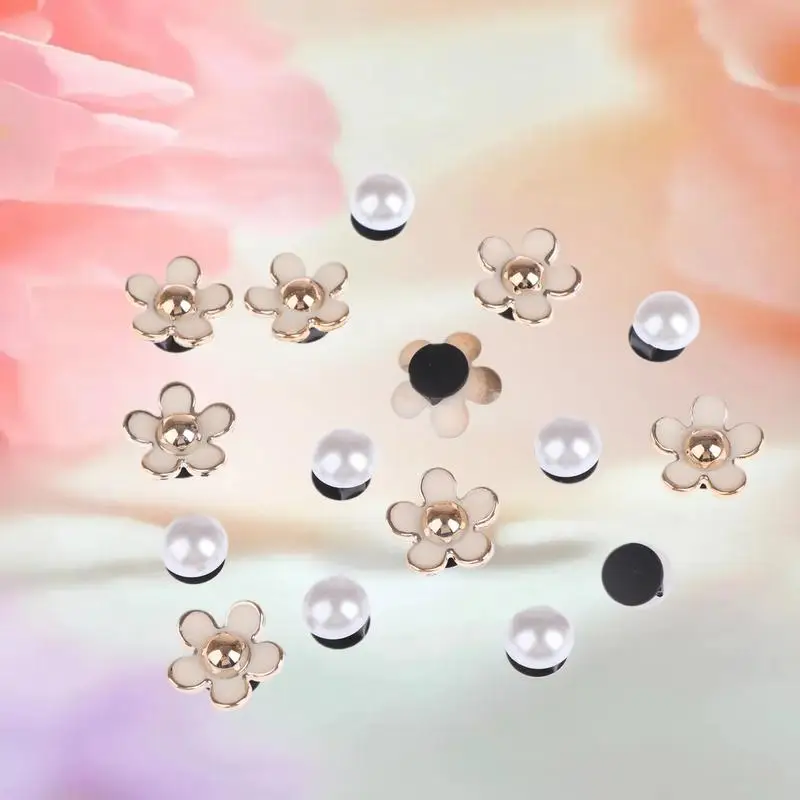 

"Stunning 16PCS Summer 3D Daisy Pearl Shoe Charms; Fashionable Hole Accessories and Buckle Decorations for Shoes"