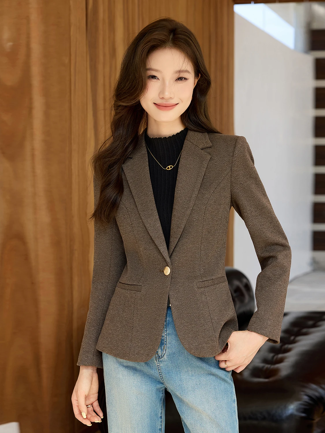 Elegant Woolen Suit Jacket Women's Slim Fit Long Sleeve Commute One Button Coat Stylish Autumn New Arrival Business Wear