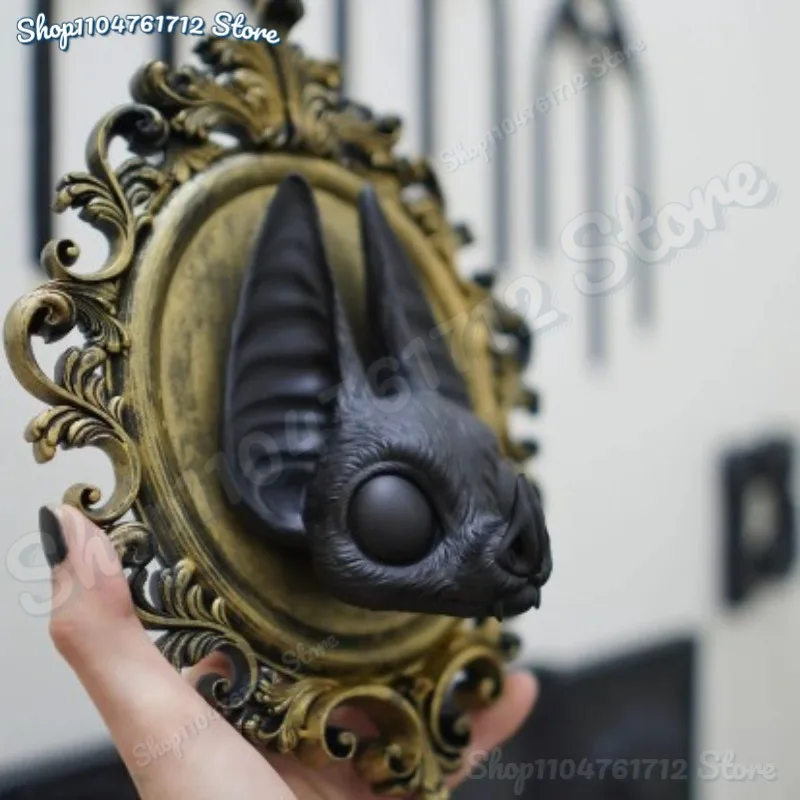 

2026 New Halloween Gothic Style Decorative Bat Pendants Popular Baroque Pendants