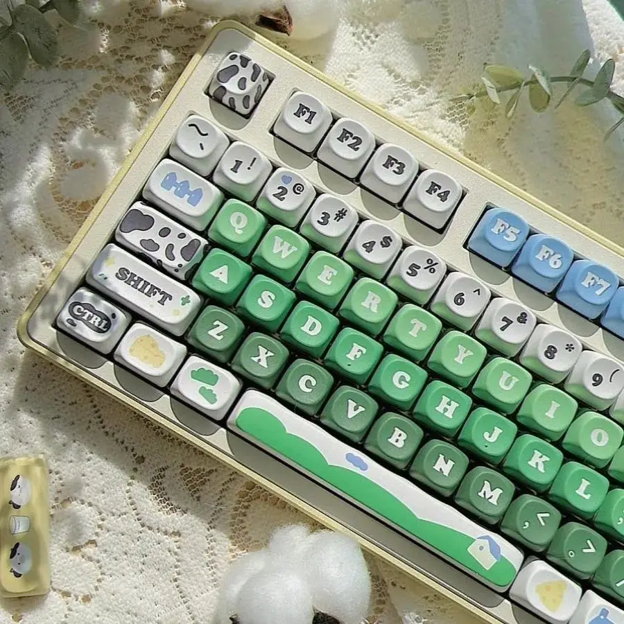 

Milk Cow MOA Profile Korean German English Custom Cute Keycap 125 Keys Dye-Sublimation PBT Keycap for MX Swithes Gaming Keyboard