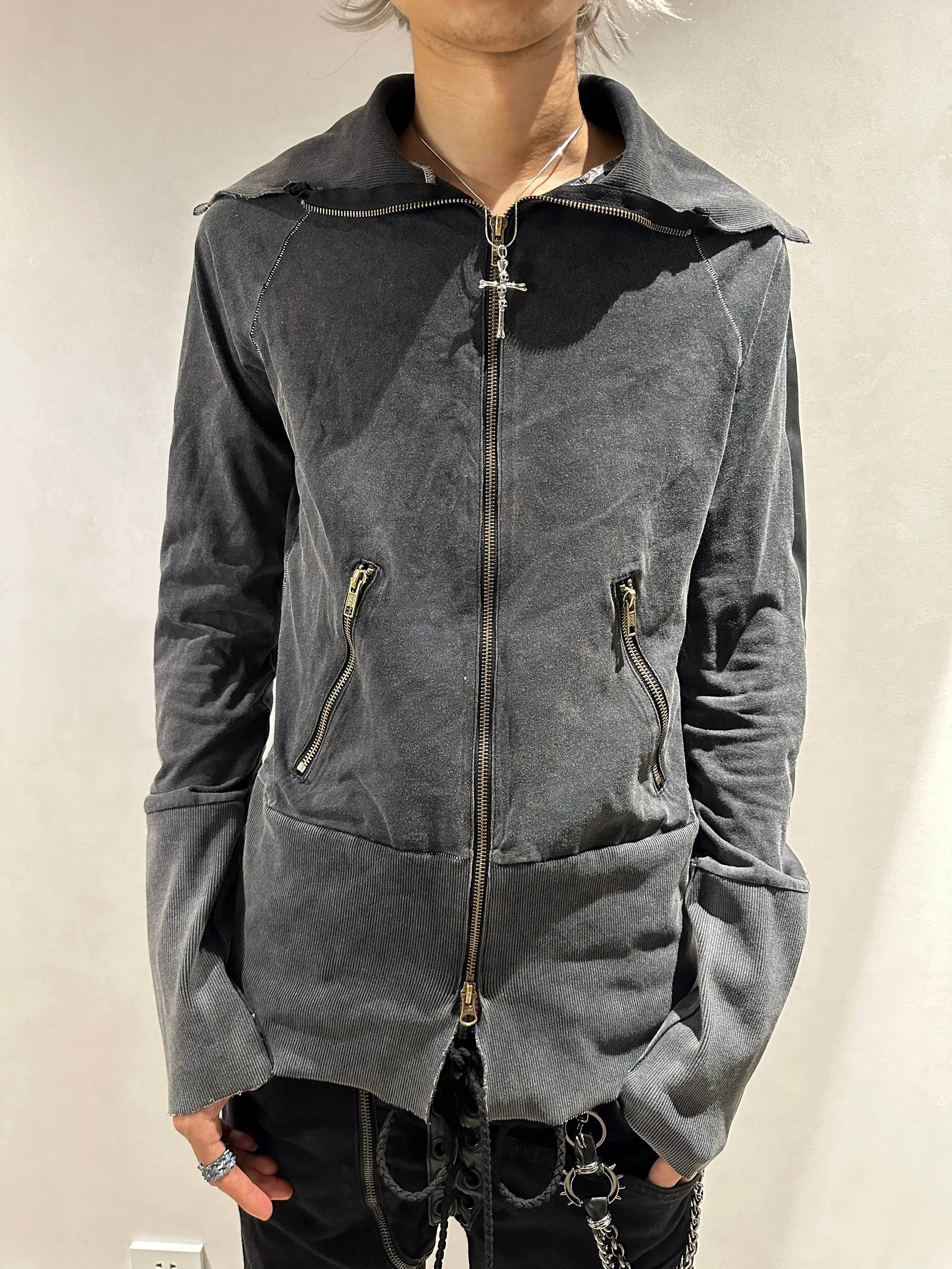 BLACK JOKER L.G.B 00s long sleeves sweat visual distressed half-high hoodie tops
