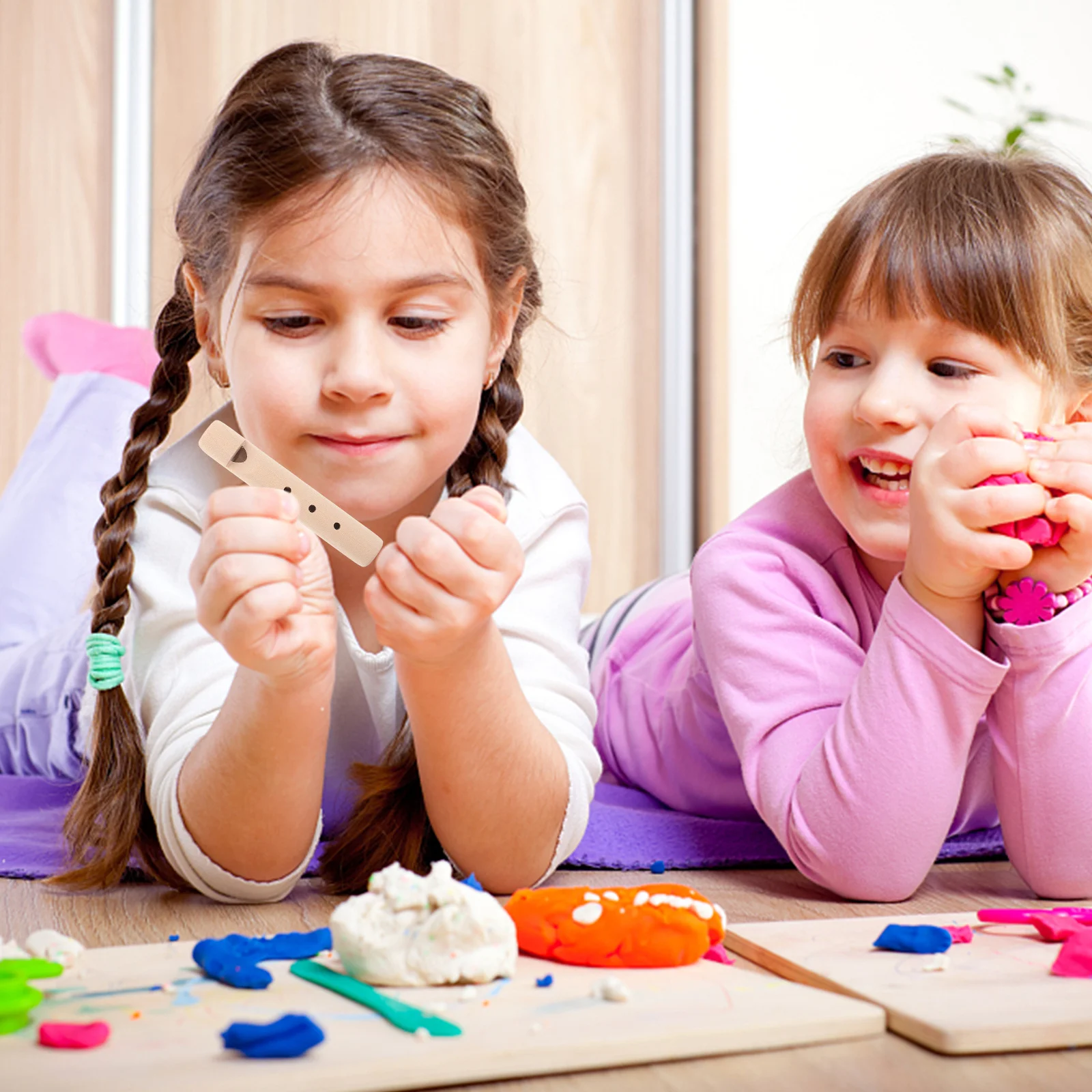 

3-Hole Wooden Flute for Kids Mini DIY Paintable Whistle Musical Instrument Small Size Safe Wood Wind Instrument for Toddlers