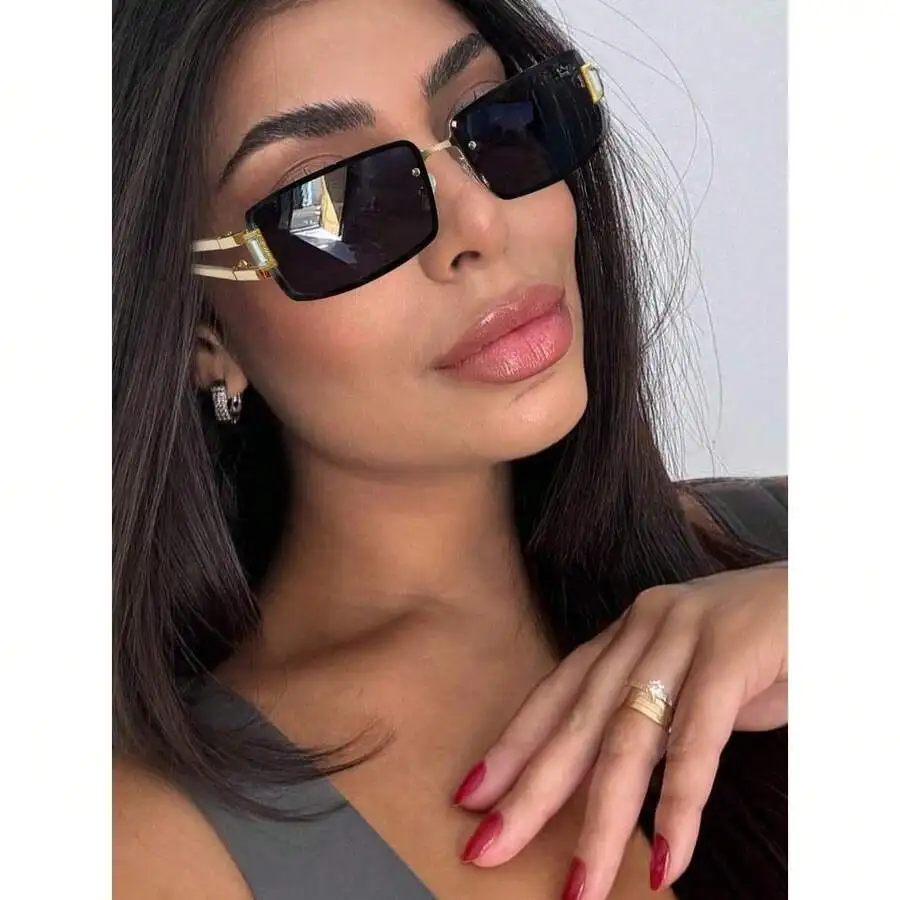 

Retro Square Fashion Sunglasses For Women Metal Frame Decorative PC Lens Street Style